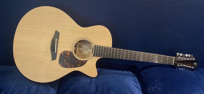 Featured image of post Tech Meets Tradition: Tuning Your 12-String with Modern Apps